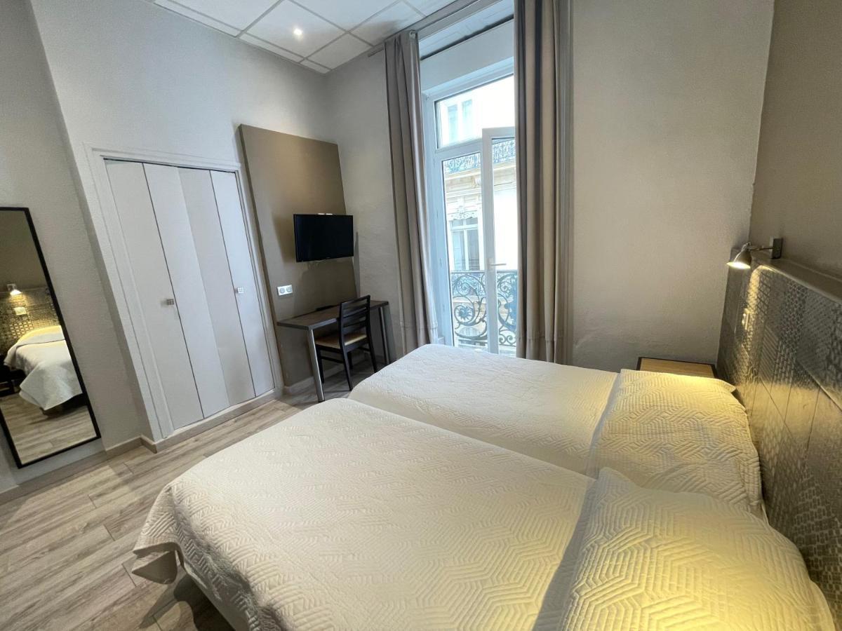 De La Comédie Hotel 2*